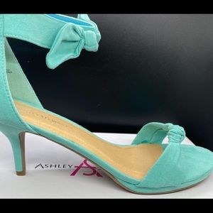 Seafoam green kitten heel with bow